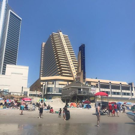 2Br Condo On The Boardwalk With 3 Baths Cozysuites Atlantic City Exteriér fotografie