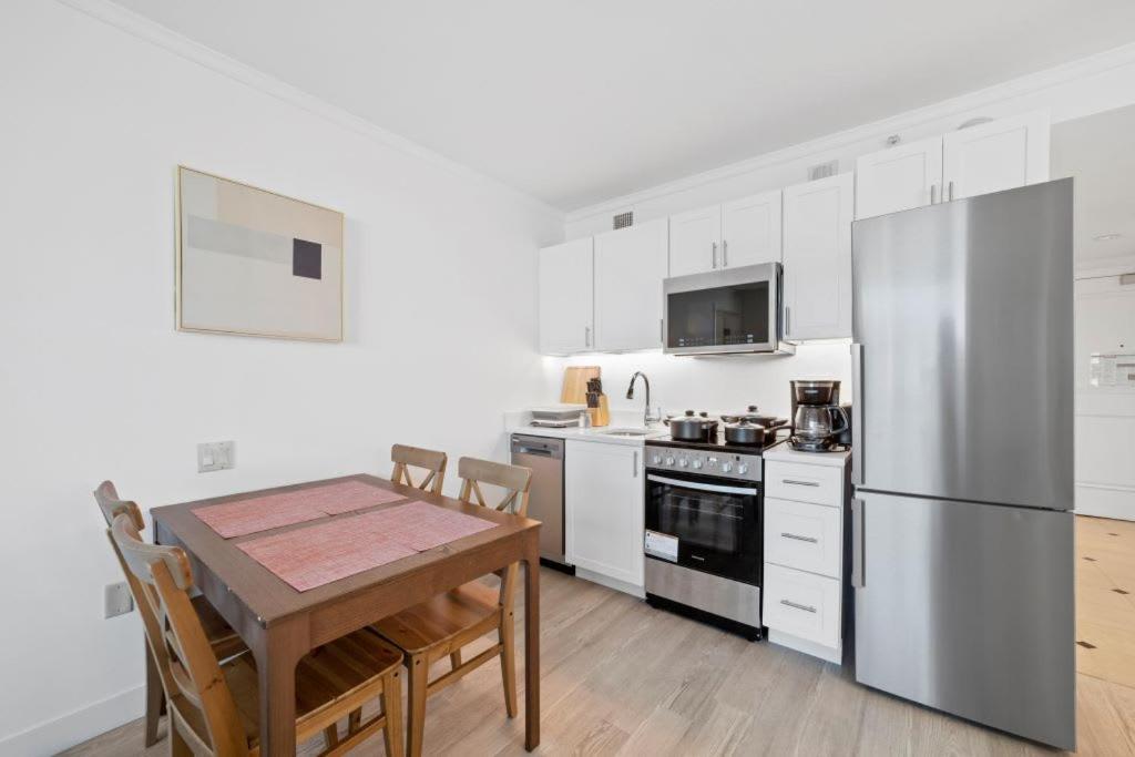 2Br Condo On The Boardwalk With 3 Baths Cozysuites Atlantic City Exteriér fotografie